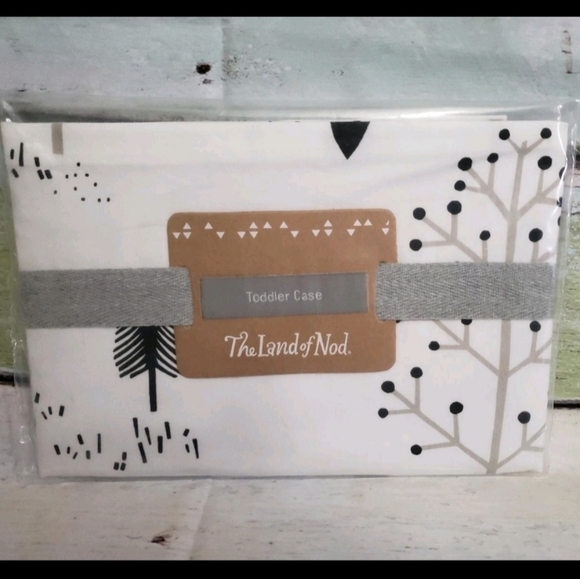 Toddler quilt and pillow case - Picture 2 of 4